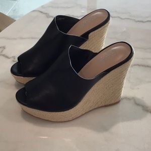 Charles David Black Wedge Sandals